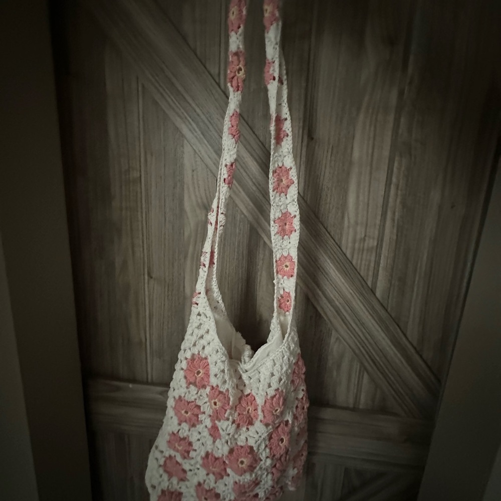 Altar’d State Crochet Tote bag - Picture 2 of 3